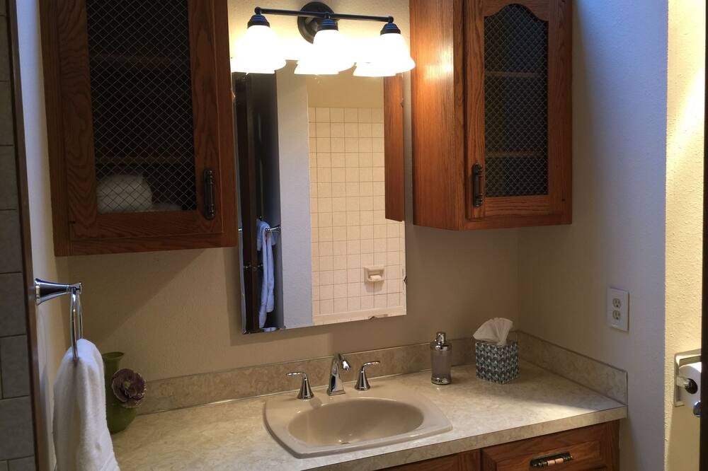 Photo of Bathroom in Langley