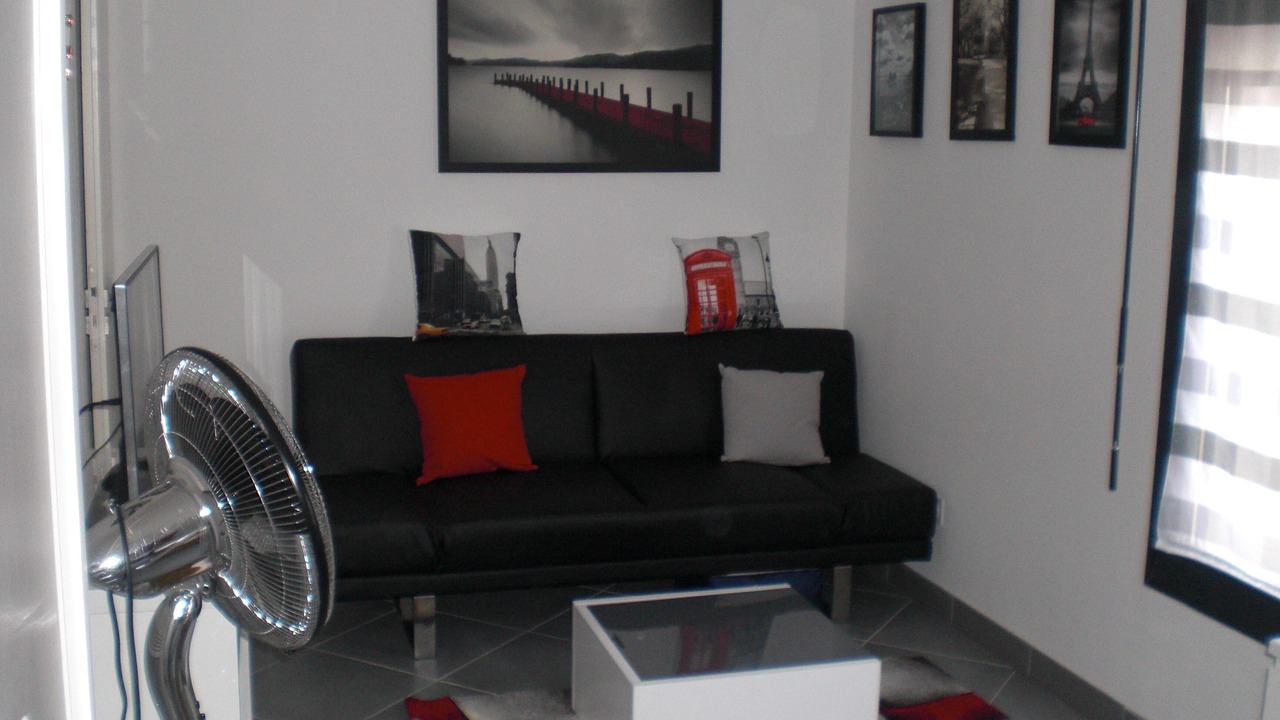 Photo of Others in Cadereau