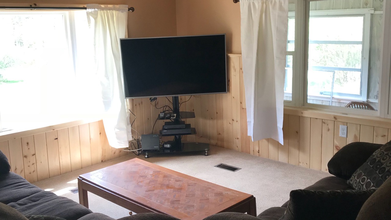 Photo of Livingroom in Adirondack