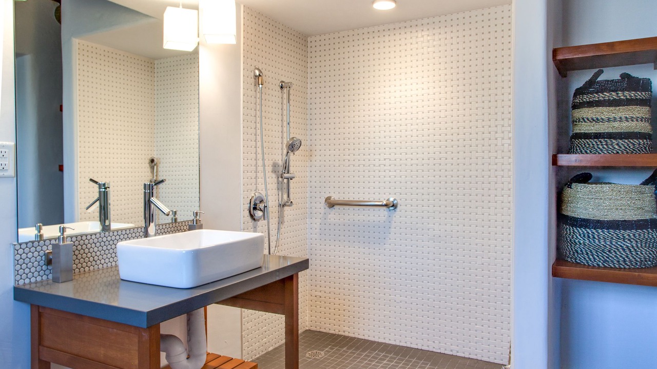 Photo of Bathroom in West Park