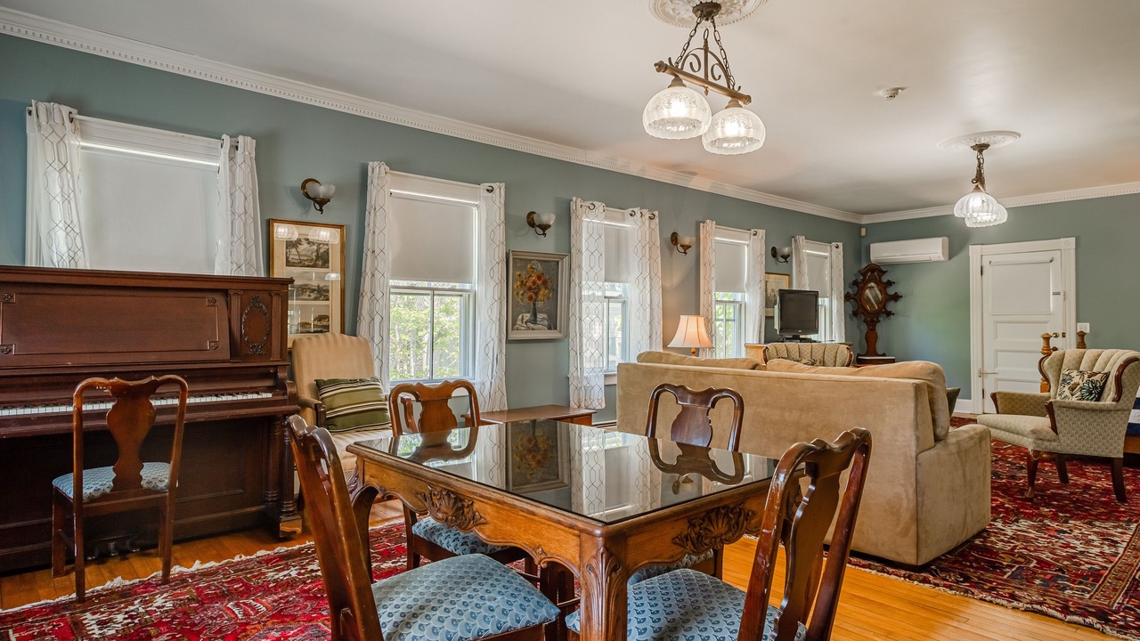 Photo of Others in Block Island