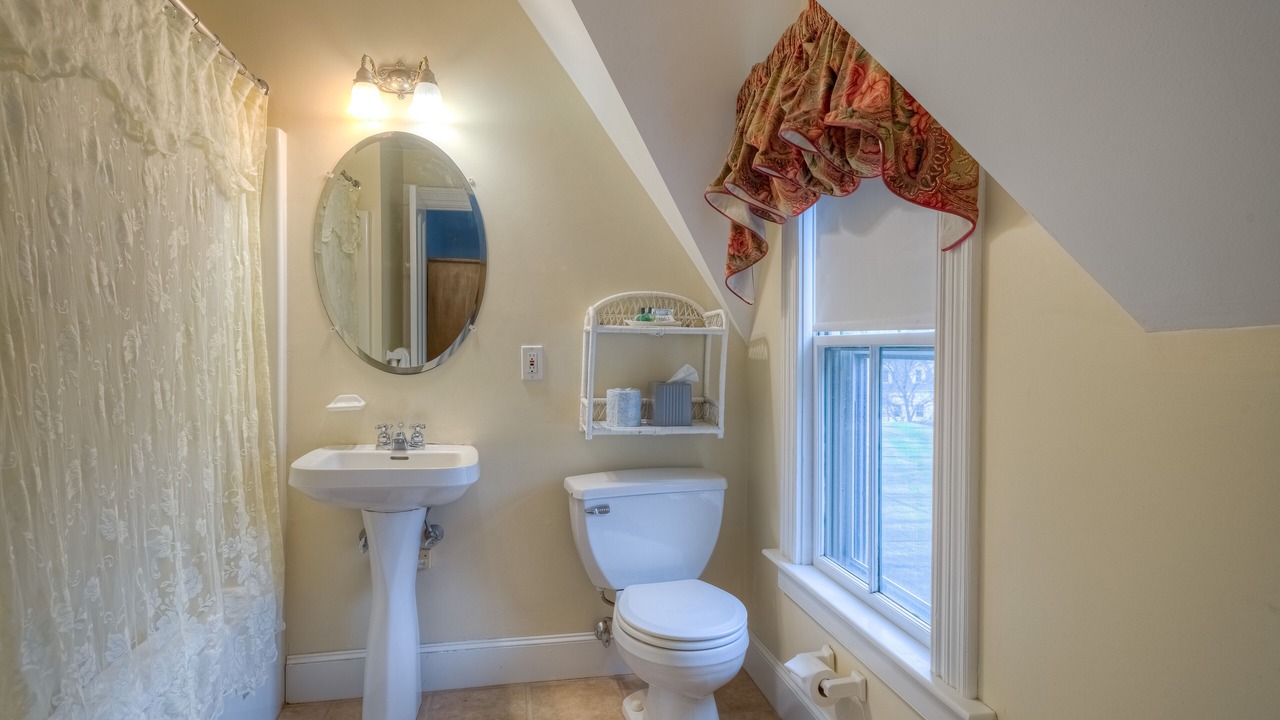 Photo of Bathroom in Block Island