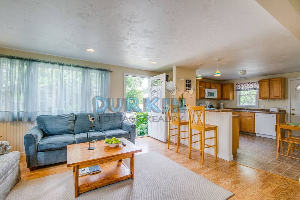 Photo of Others in Narragansett