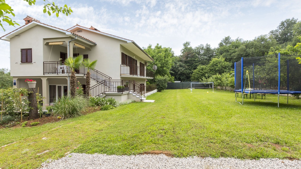 Photo of Outdoor in Marceljani