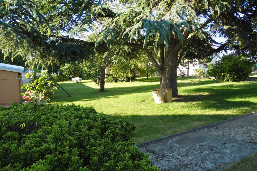 Photo of Outdoor in Matignon