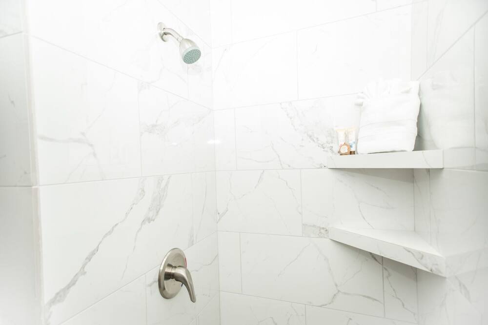 Photo of Bathroom in Washington Fields