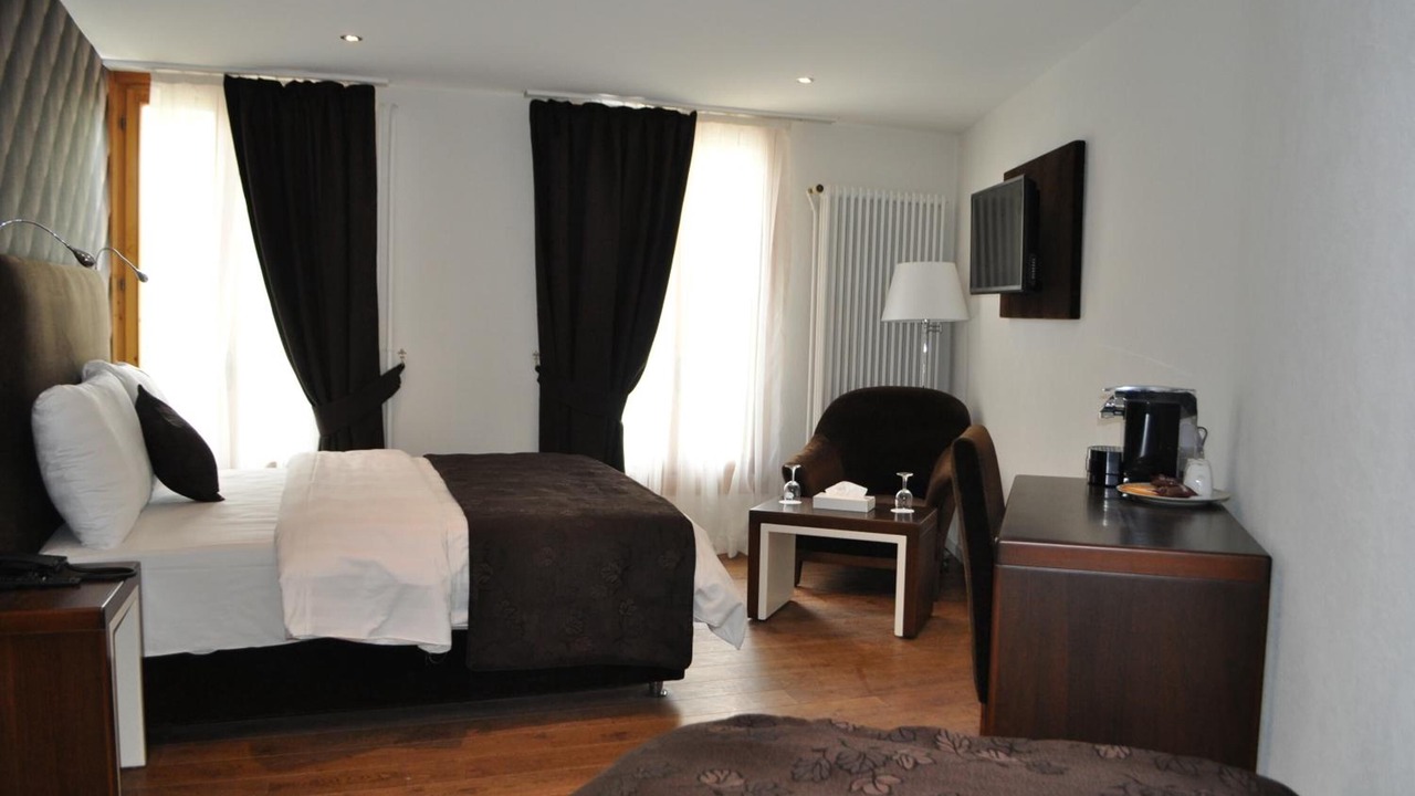Photo of Bedroom in Morges