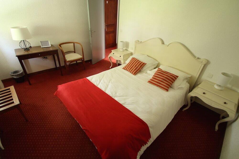 Photo of Bedroom in Latour-de-Carol