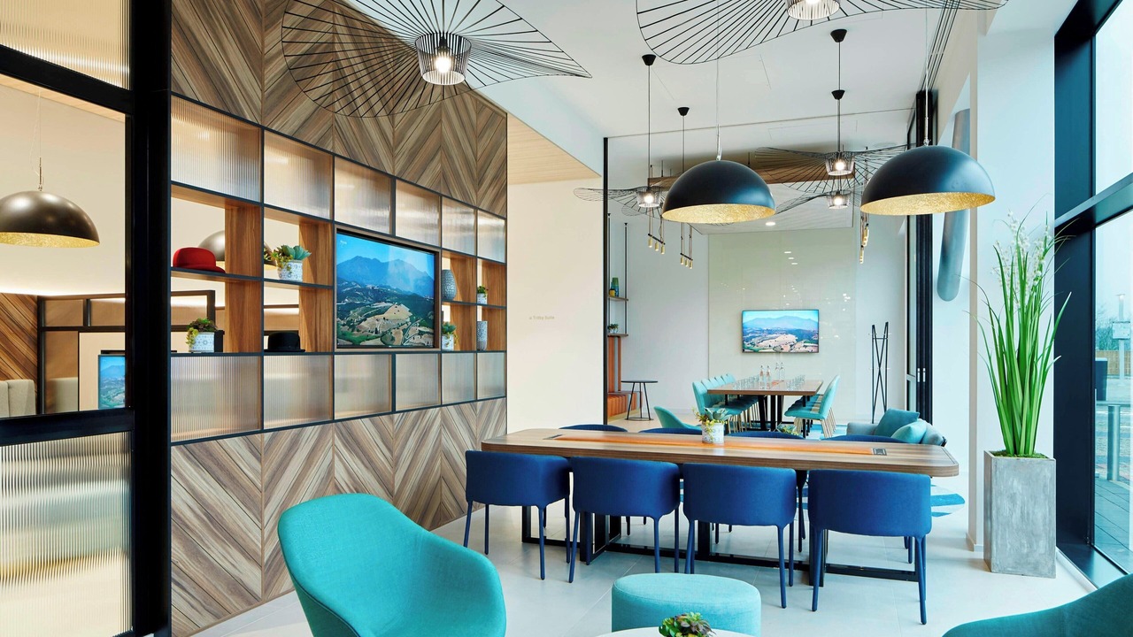 Photo of Others in Luton