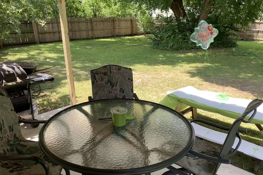 Photo of Patio Balcony in Terre Haute