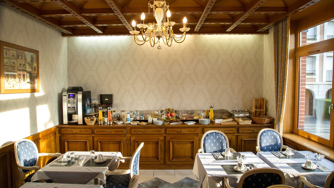 Photo of Others in Bethune