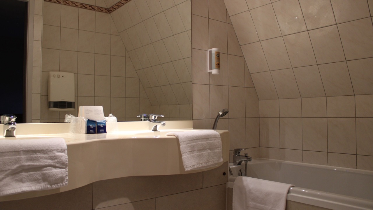 Photo of Bathroom in Bethune