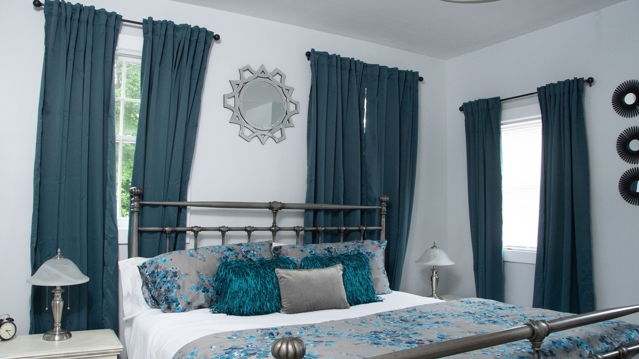 Photo of Bedroom in Bay Shore