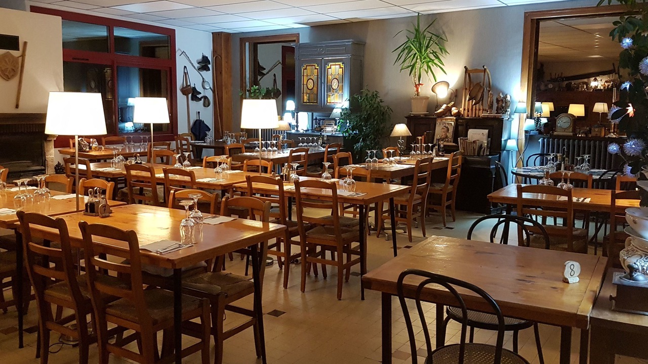 Photo of Others in Superbolquere