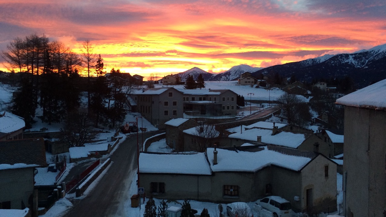 Photo of Others in Superbolquere