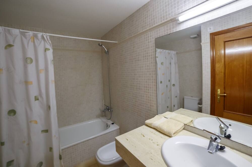 Photo of Bathroom in Pals