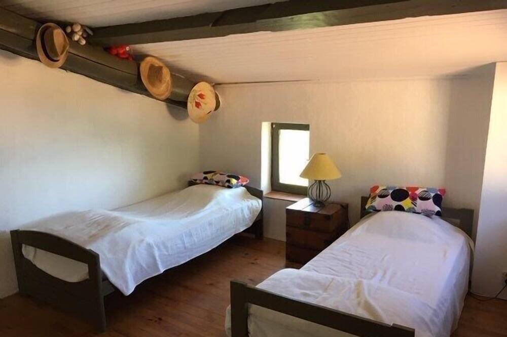 Photo of Others in Saint-Julien