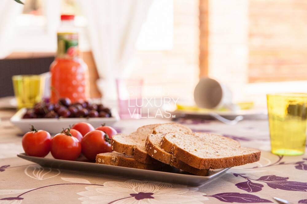 Photo of Kitchen in Les Roquetes