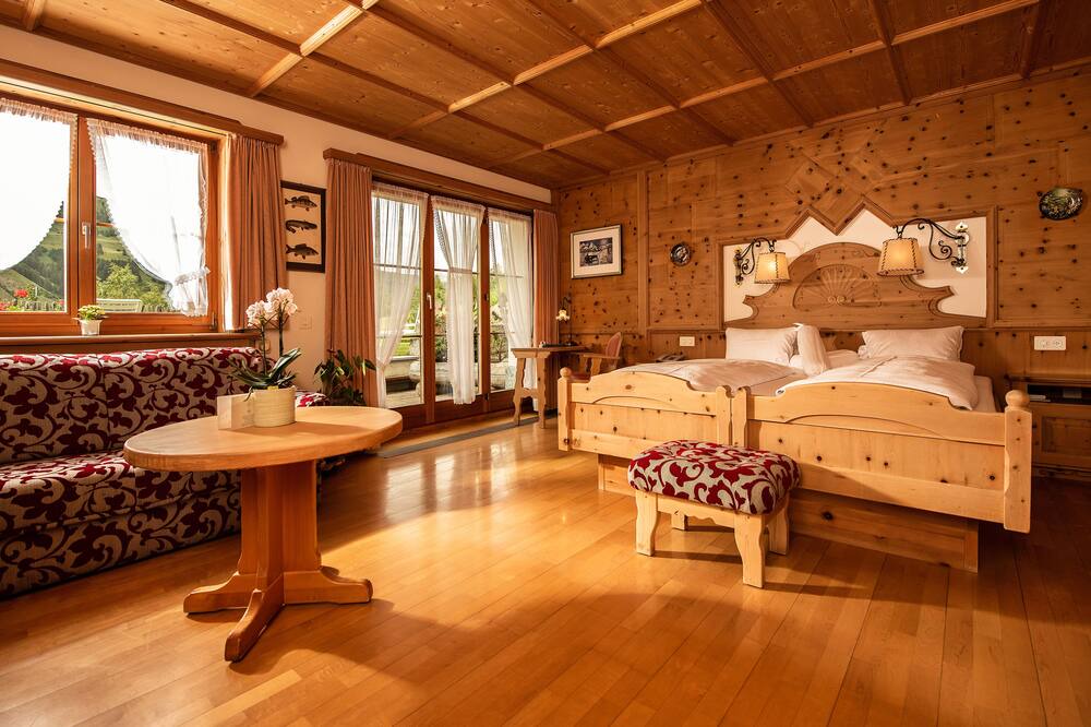 Photo of Bedroom in Engadin Scoul