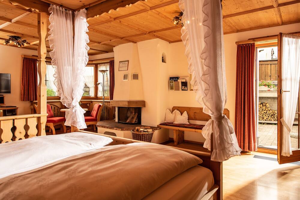 Photo of Bedroom in Engadin Scoul