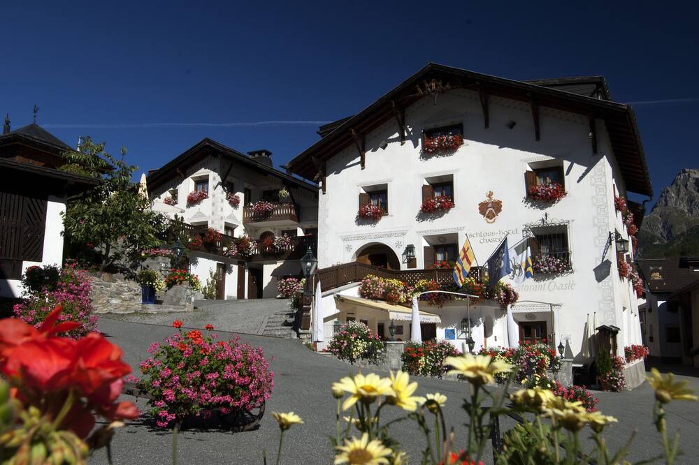 Photo of Outdoor in Engadin Scoul