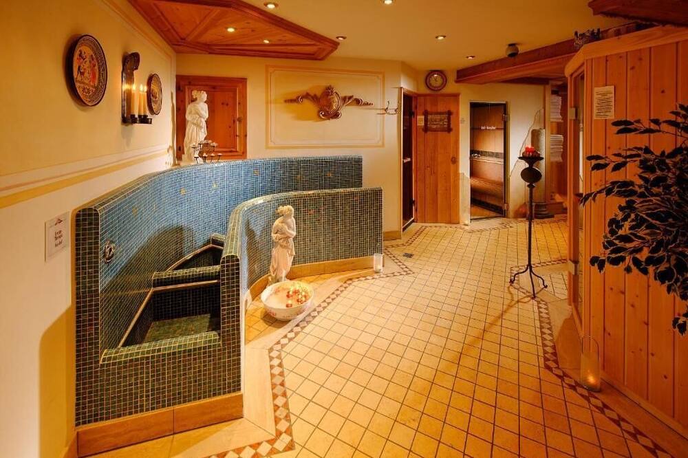 Photo of Kitchen in Engadin Scoul