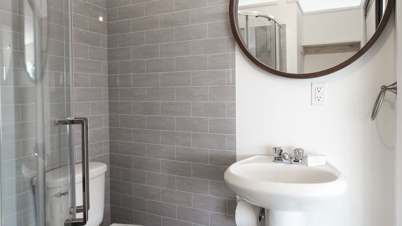 Photo of Bathroom in Mobile