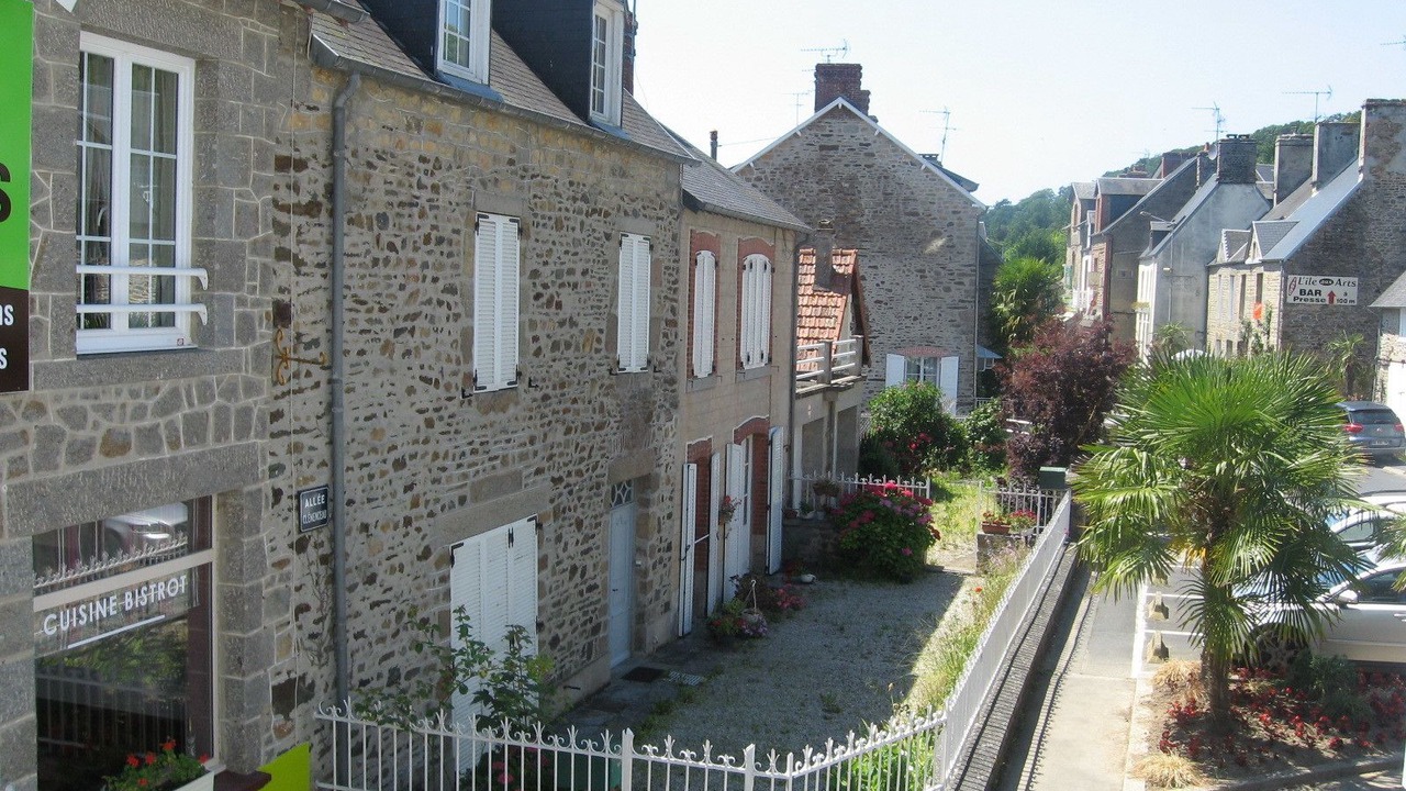 Photo of Bedroom in Saint-Jean-le-Thomas
