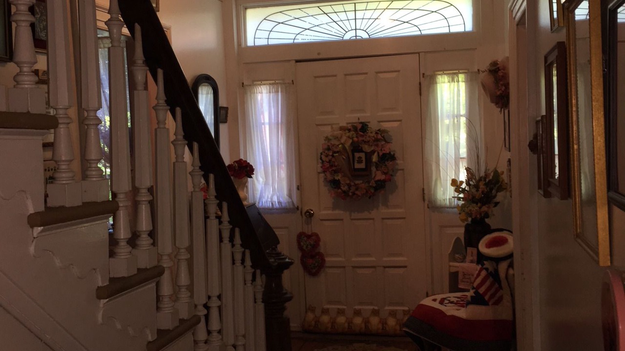 Photo of Others in Utica