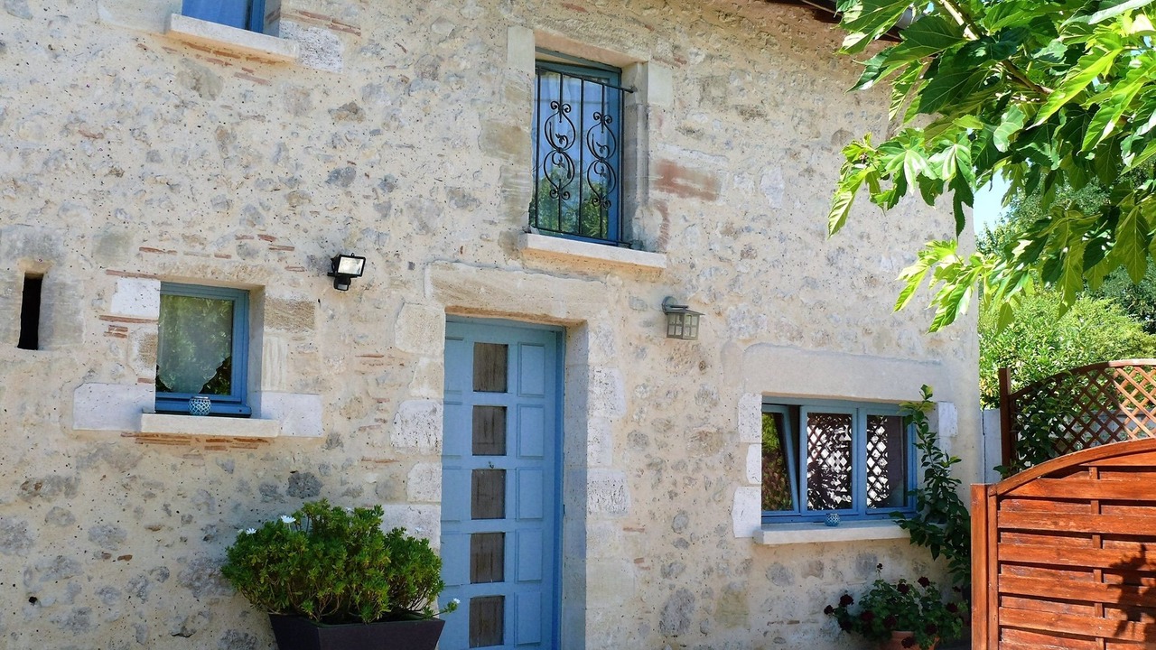 Photo of Outdoor in Sainte-Bazeille