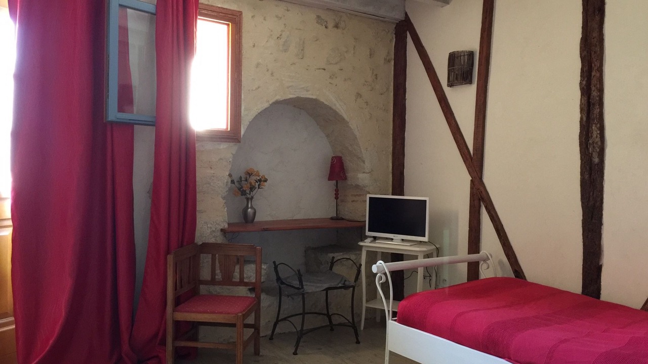 Photo of Bedroom in Sainte-Bazeille
