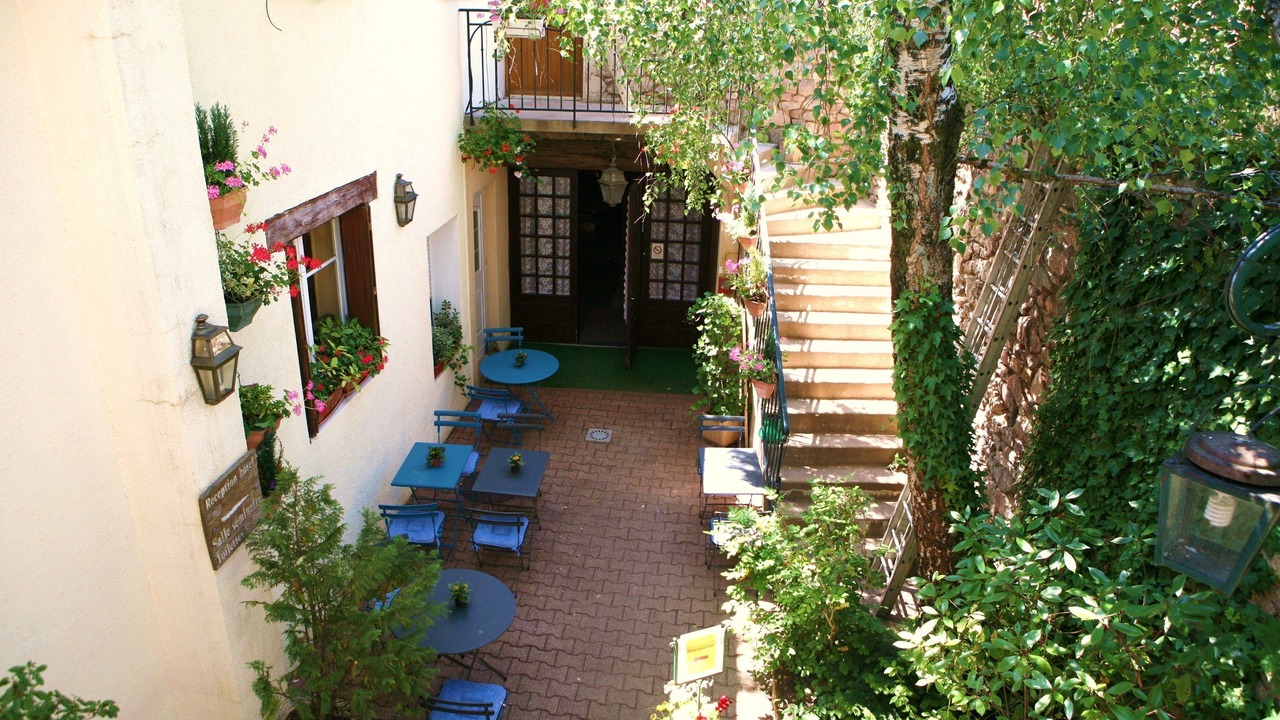 Photo of Patio Balcony in Saulieu