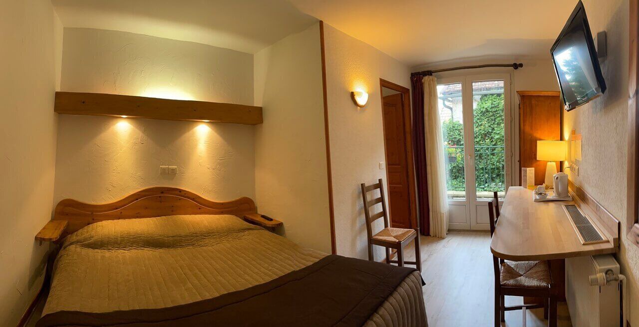 Photo of Bedroom in Saulieu