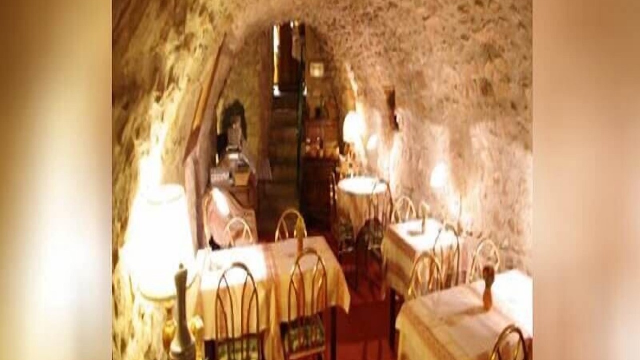 Photo of Others in Saulieu