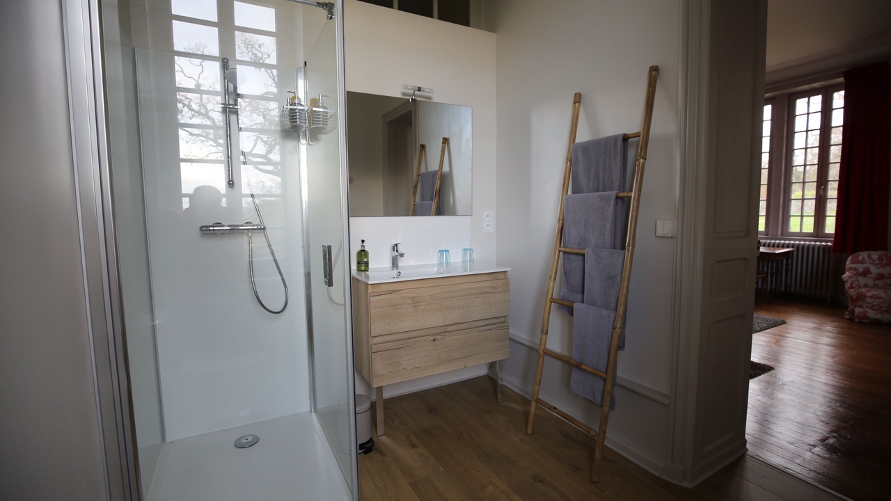 Photo of Bathroom in Saint-Germain-le-Guillaume