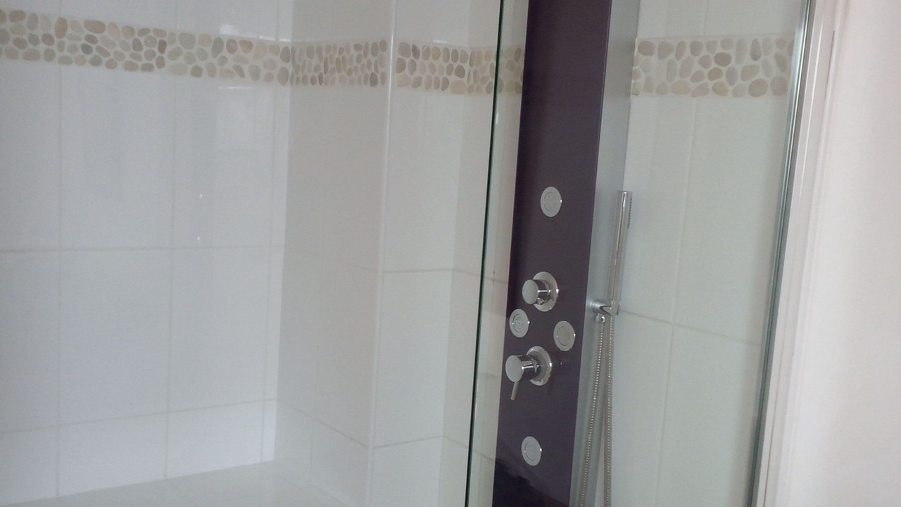 Photo of Bathroom in L'Etang-la-Ville