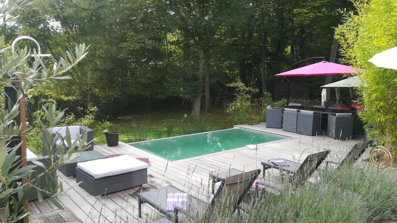 Photo of Outdoor in L'Etang-la-Ville