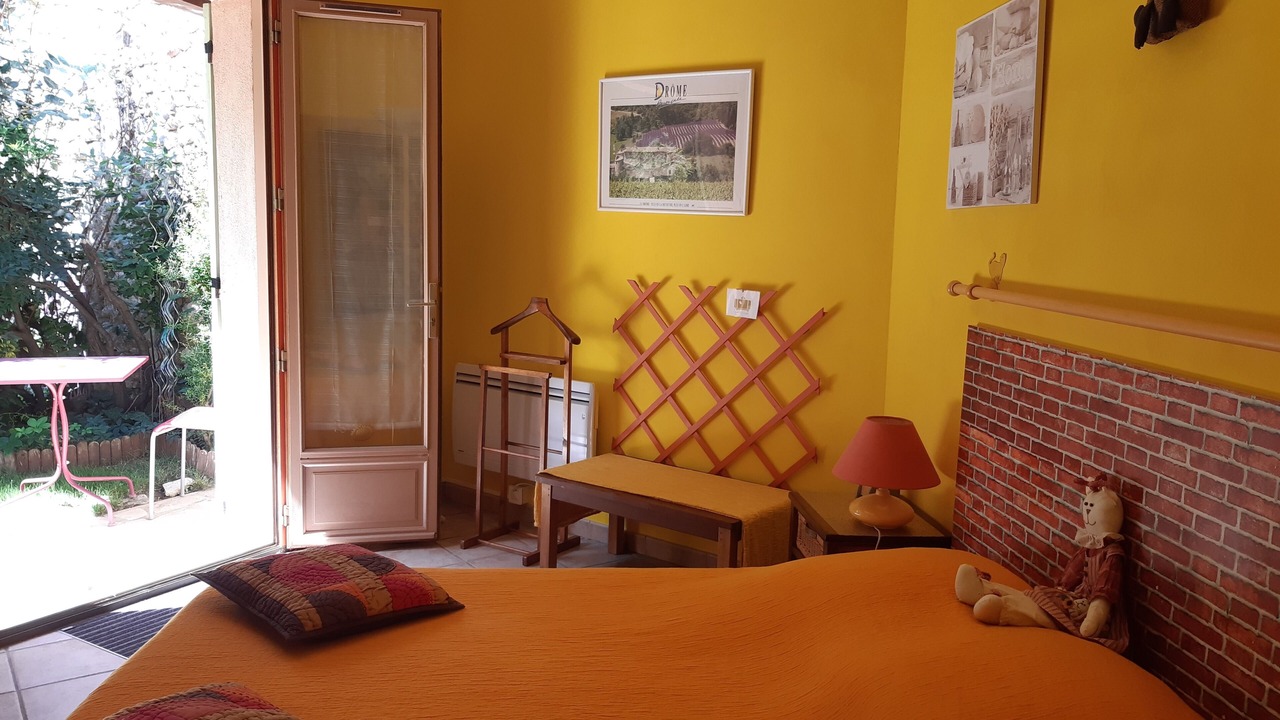 Photo of Bedroom in Donzere