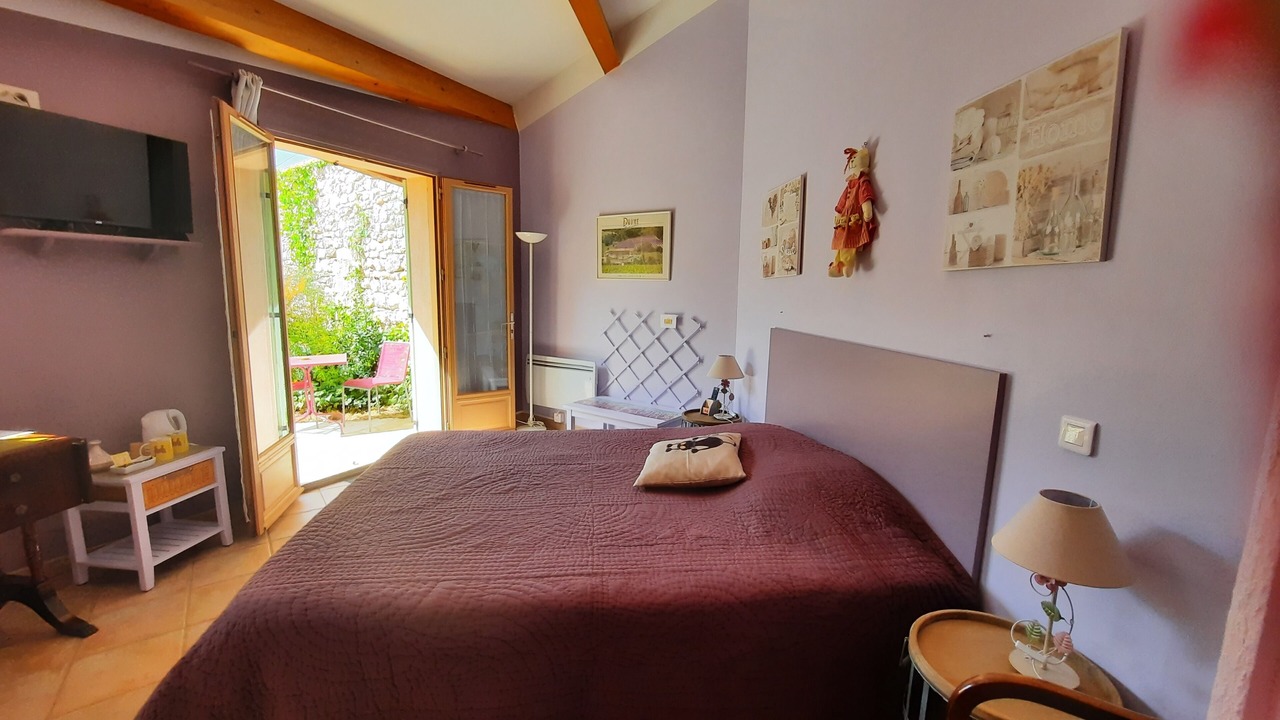 Photo of Bedroom in Donzere