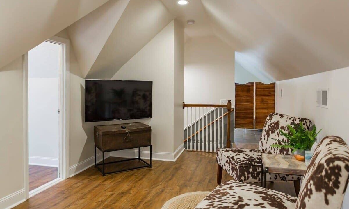 Photo of Livingroom in Eastwood