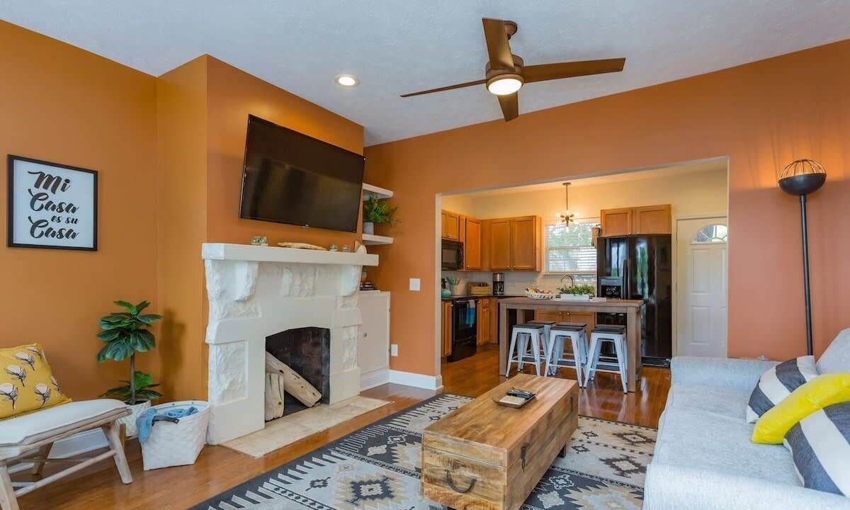 Photo of Livingroom in Eastwood