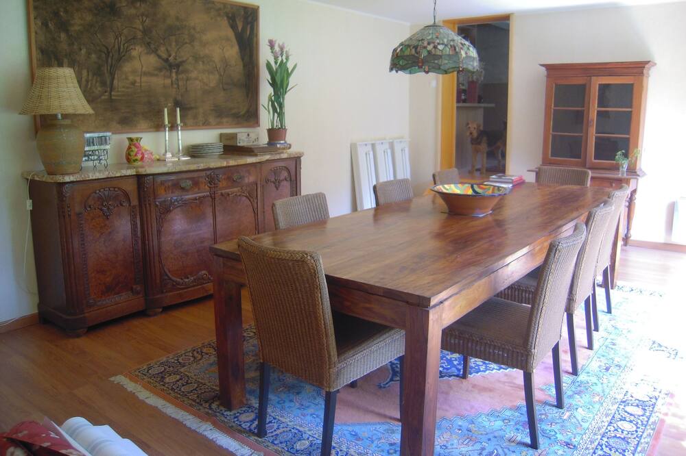 Photo of Bedroom in Campagne-les-Hesdin