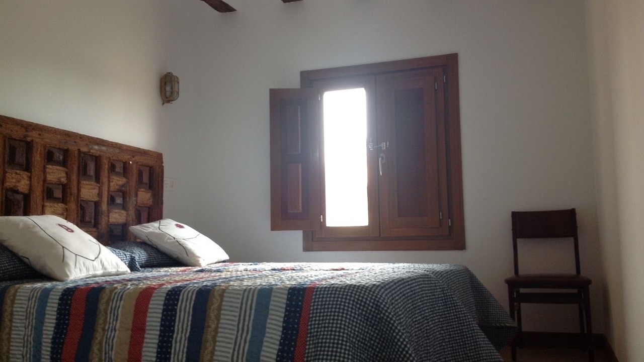 Photo of Others in Villambistia