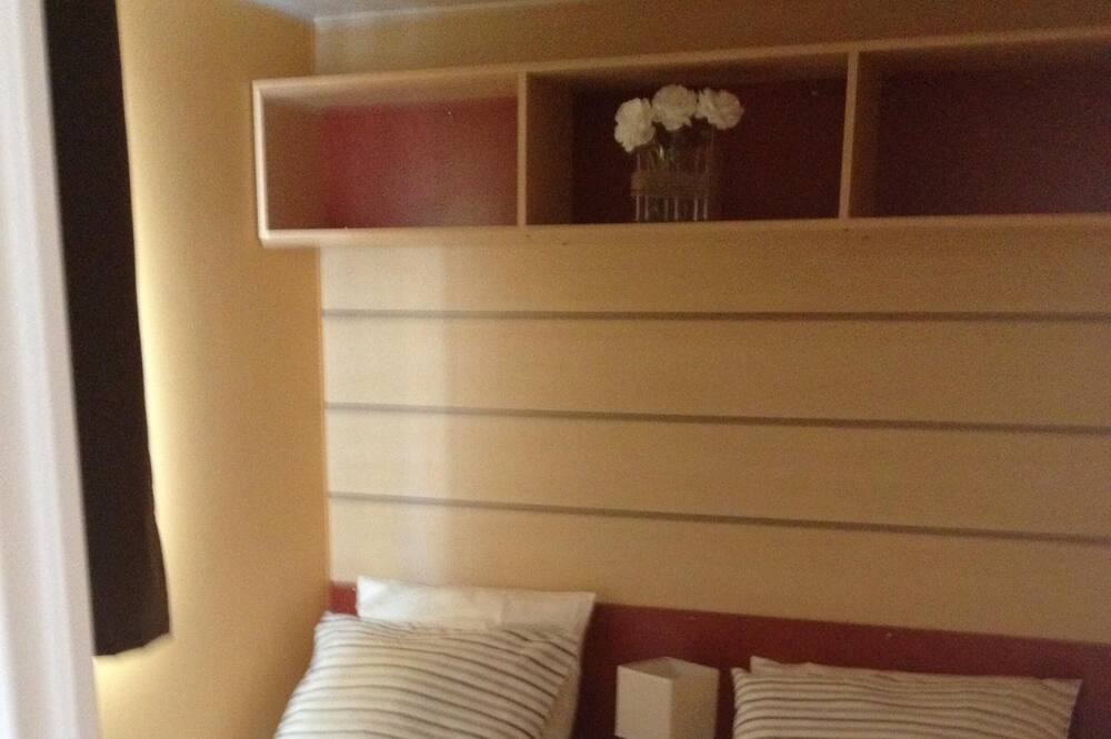 Photo of Bedroom in Frontignan