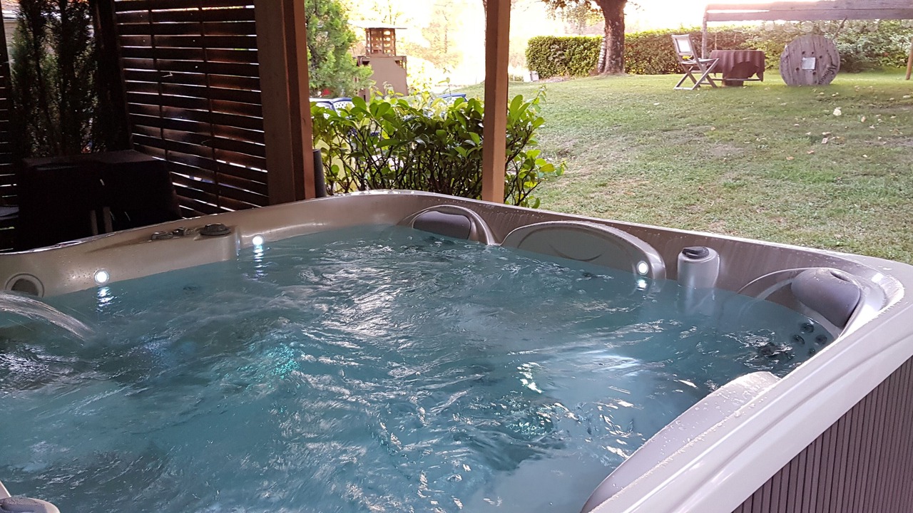 Photo of Bedroom in Cours