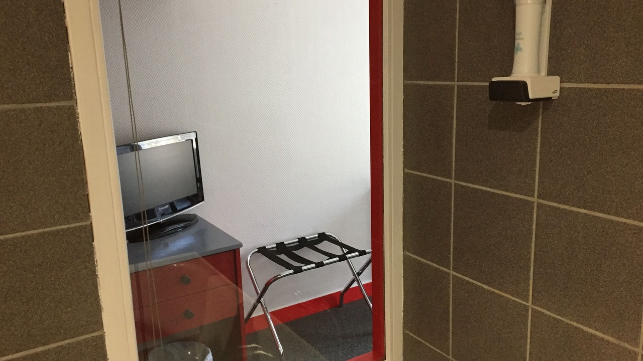 Photo of Bathroom in Cours