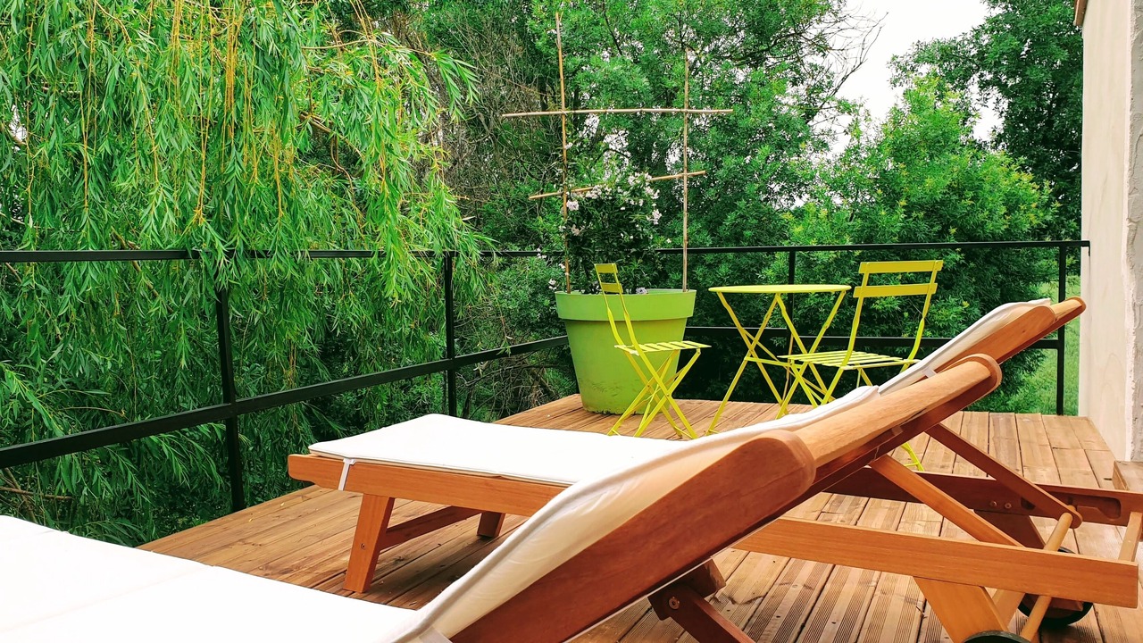 Photo of Outdoor in Bessan