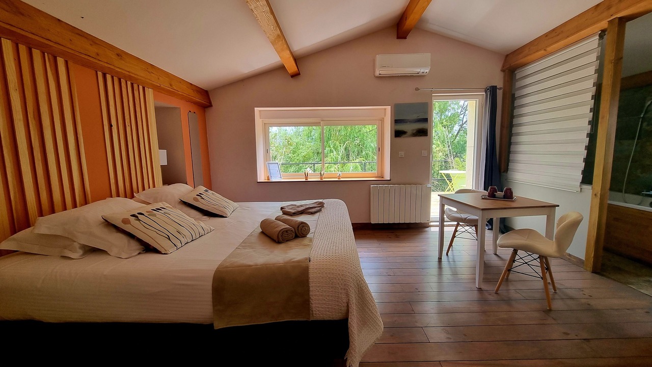 Photo of Outdoor in Bessan