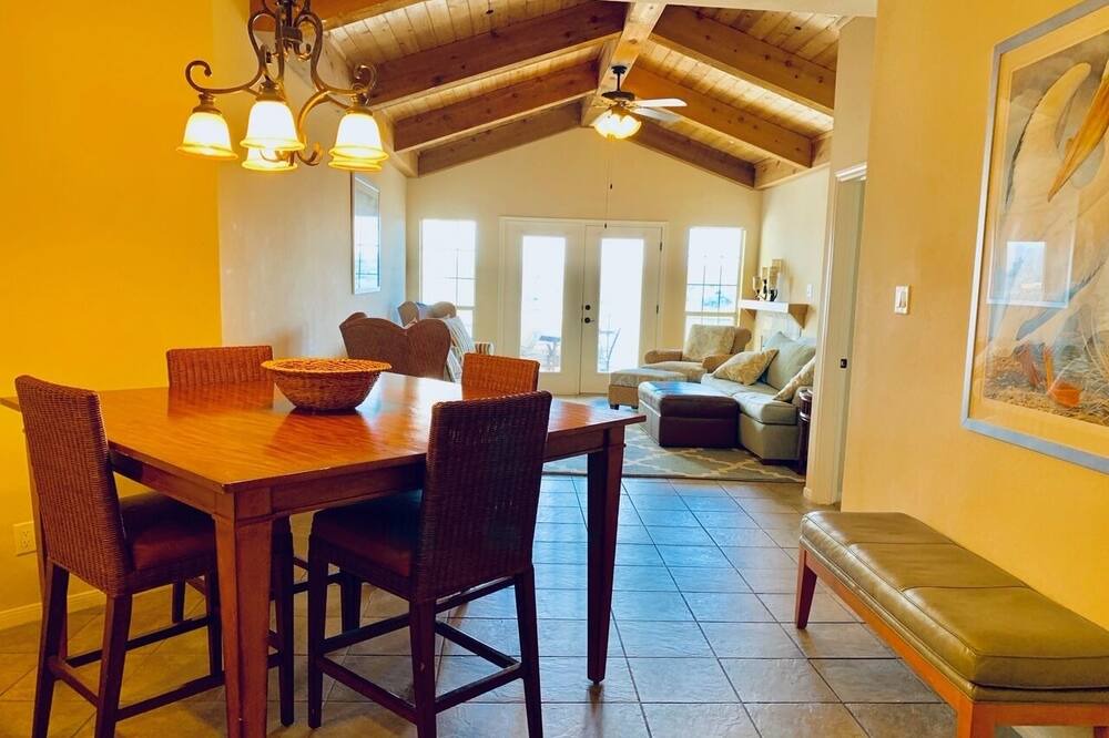 Photo of Bedroom in Highland Lake Estates