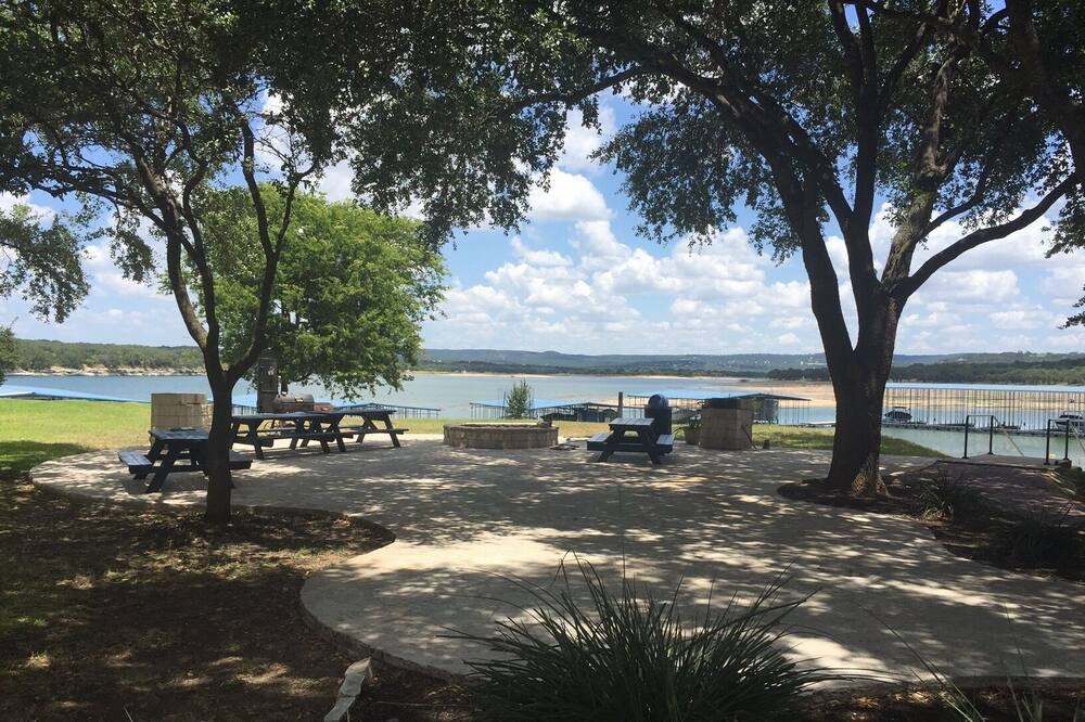 Photo of Outdoor in Highland Lake Estates